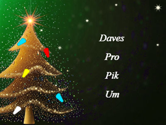 A gold christmas tree with lights

Description automatically generated